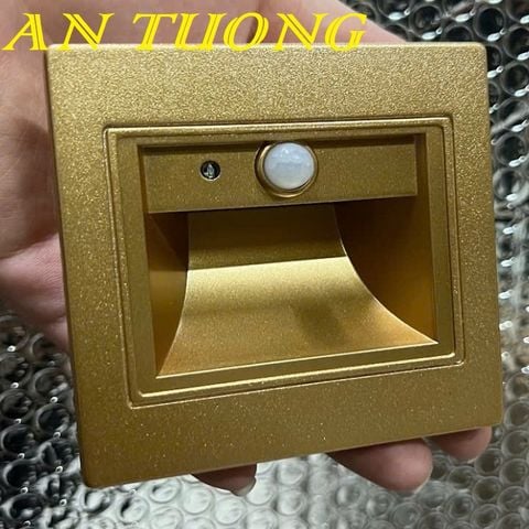  Đèn LED âm tường cầu thang cảm biến 014 