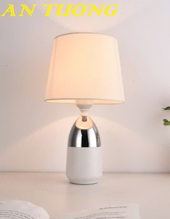 Đèn ngủ để bàn đẹp trang trí phòng ngủ 005