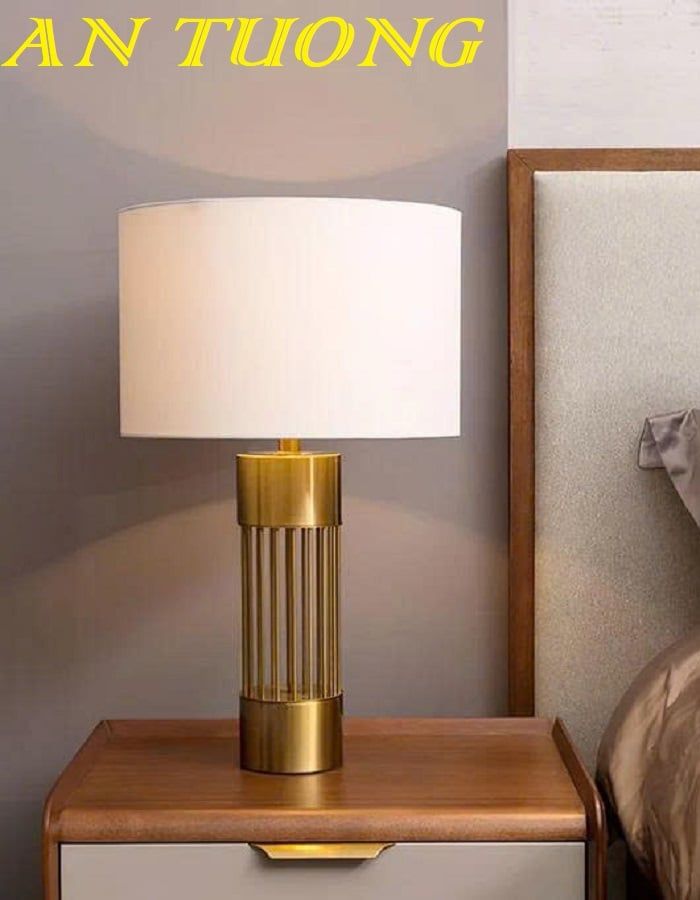 Đèn ngủ để bàn đẹp trang trí phòng ngủ 020