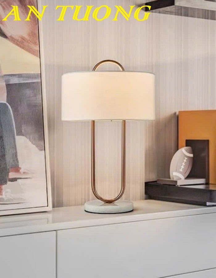 Đèn ngủ để bàn đẹp trang trí phòng ngủ 038