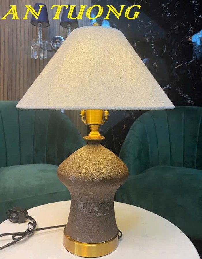 Đèn ngủ để bàn gốm sứ trang trí phòng ngủ đẹp 006