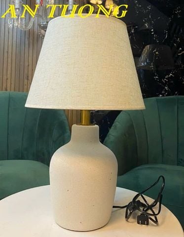 Đèn ngủ để bàn gốm sứ trang trí phòng ngủ đẹp