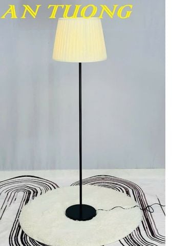 Đèn ngủ đứng đẹp trang trí phòng ngủ hiện đại