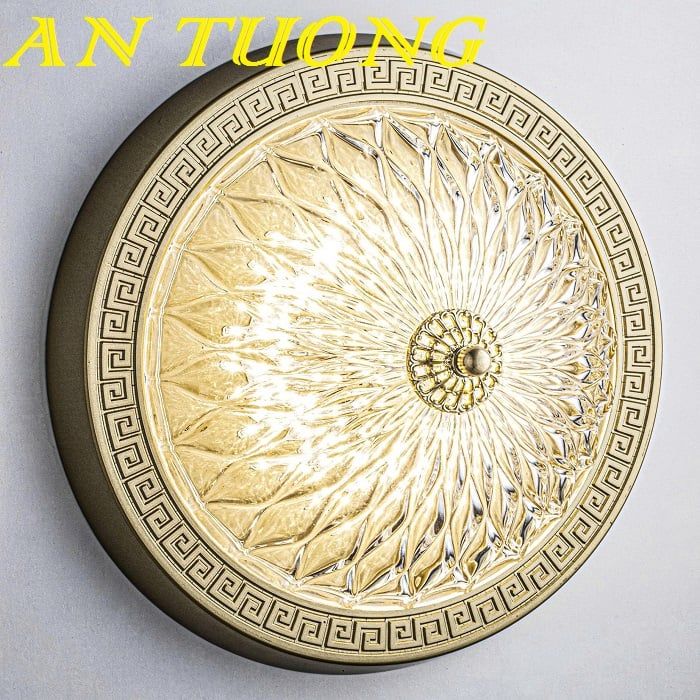 Đèn ốp trần ban công cổ điển đẹp sang trọng 008