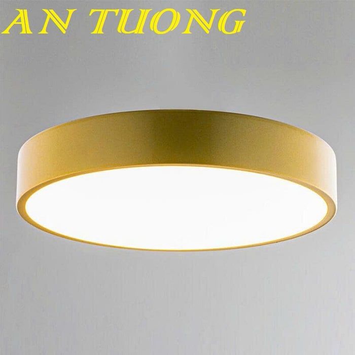 Đèn ốp trần ban công hiên nhà cổ điển đẹp 010
