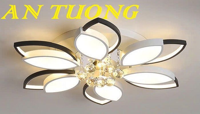 Đèn ốp trần trang trí phòng khách căn hộ chung cư đẹp 007