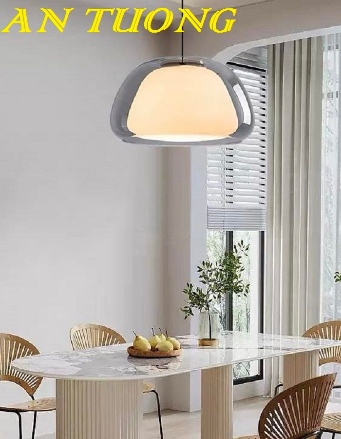 Đèn thả bàn ăn thủy tinh đẹp hiện đại trang trí bàn ăn phòng bếp 013