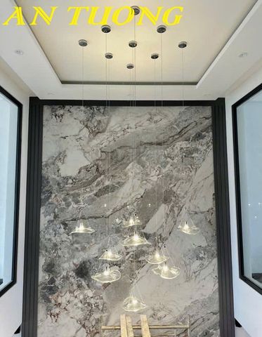  Đèn thả thông tầng đẹp hiện đại 019 