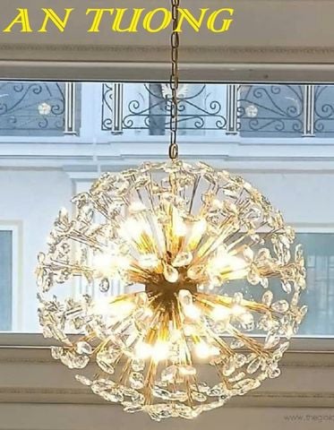 Đèn thả trần pha lê trang trí bàn ăn phòng bếp đẹp