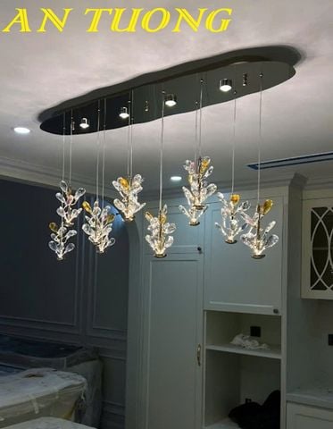 Đèn thả trần pha lê trang trí bàn ăn phòng bếp đẹp