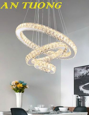 Đèn thả trang trí phòng khách đẹp đơn giản hiện đại