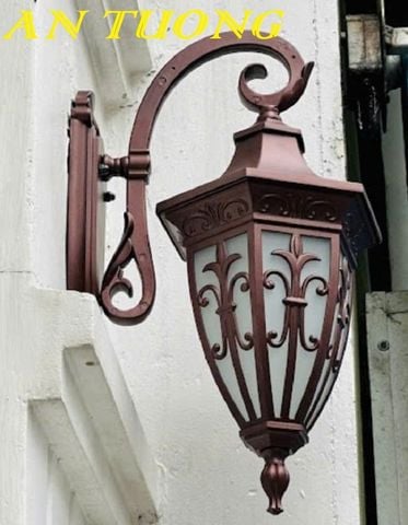  Đèn treo tường cổ điển ngoài trời trang trí ngoại thất sân vườn đẹp 006 