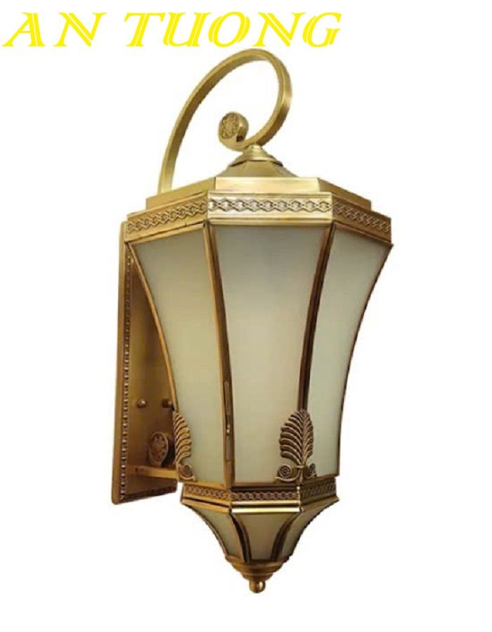 Đèn treo tường cổ điển ngoài trời trang trí hàng rào sân vườn đẹp 008