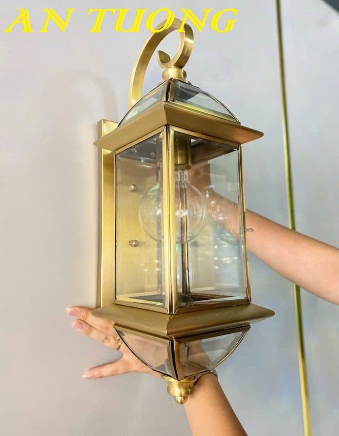 Đèn treo tường cổ điển ngoài trời trang trí ngoại thất sân vườn đẹp 019