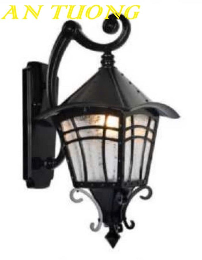 Đèn treo tường cổ điển ngoài trời trang trí hàng rào sân vườn đẹp 060