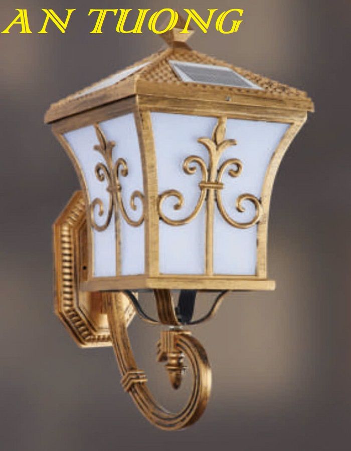 Đèn treo tường cổ điển ngoài trời trang trí hàng rào sân vườn đẹp 006