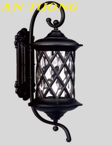 Đèn treo tường cổ điển ngoài trời trang trí hàng rào sân vườn đẹp 022 