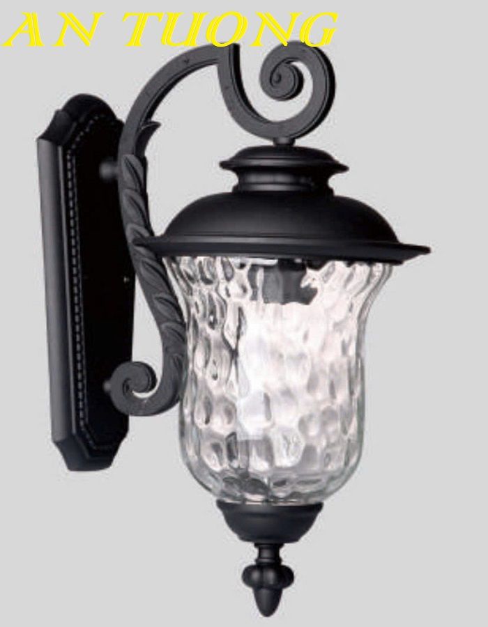 Đèn treo tường cổ điển ngoài trời trang trí hàng rào sân vườn đẹp 035