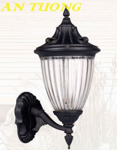  Đèn treo tường cổ điển ngoài trời trang trí hàng rào sân vườn đẹp 045 