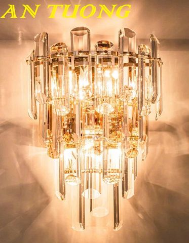 Đèn treo tường pha lê đẹp trang trí phòng khách hiện đại