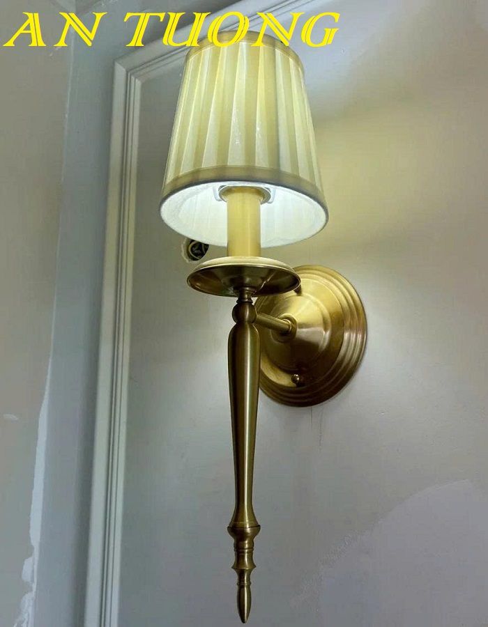 Đèn treo tường tân cổ điển đẹp 004