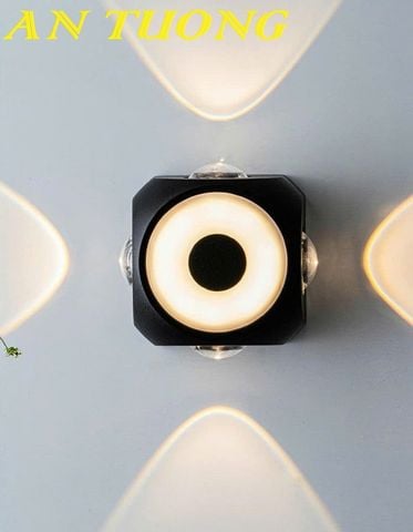  Đèn treo tường hắt sáng 4 tia trang trí ngoài trời 0459 
