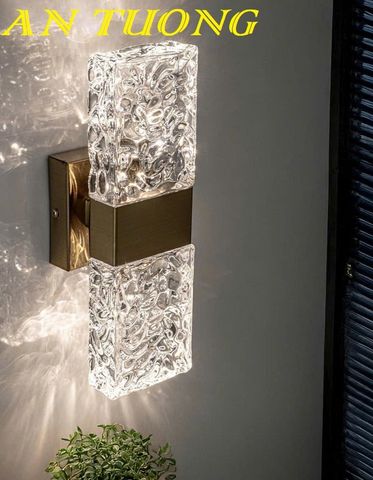  Đèn treo tường vách cầu thang trang trí hiện đại 0517 
