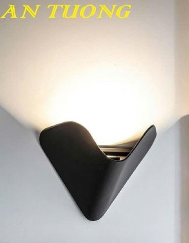 Đèn treo tường hắt vách trang trí ngoài trời 0519 