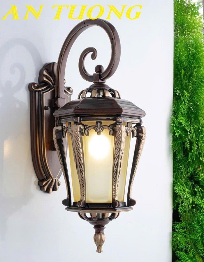 Đèn treo tường cổ điển ngoài trời gắn mặt tiền ban công trụ cổng 0126