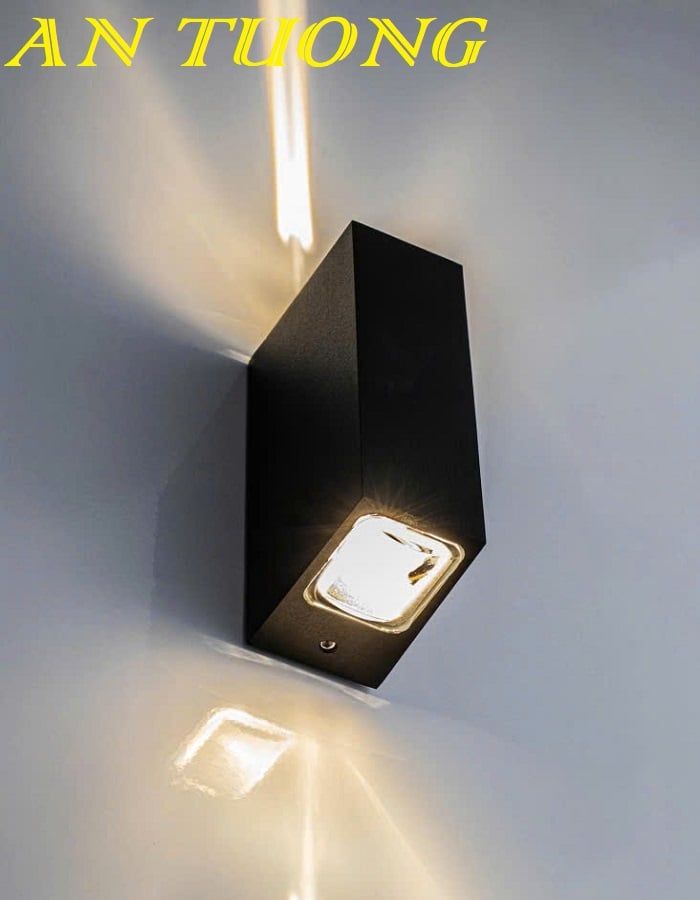Đèn treo tường hắt 2 tia chiếu xa gắn ban công mặt tiền nhà đẹp 0199