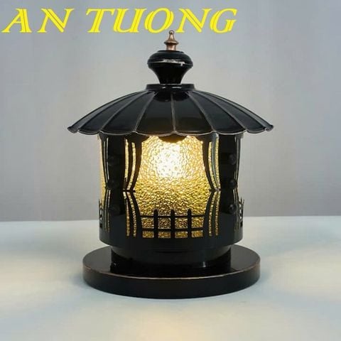  Đèn trụ cổng đẹp trang trí hàng rào sân vườn 005 