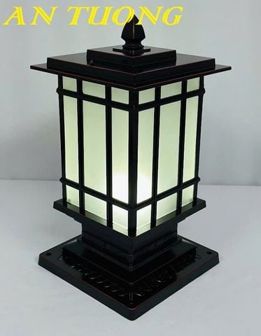  Đèn trụ cổng đẹp trang trí hàng rào sân vườn 010 
