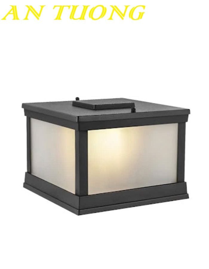 Đèn trụ cổng đẹp trang trí hàng rào sân vườn 012