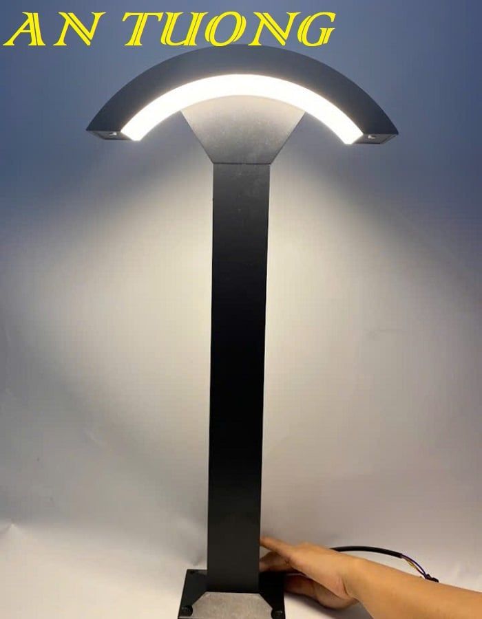Đèn trụ LED trang trí sân vườn ngoài trời đẹp 003