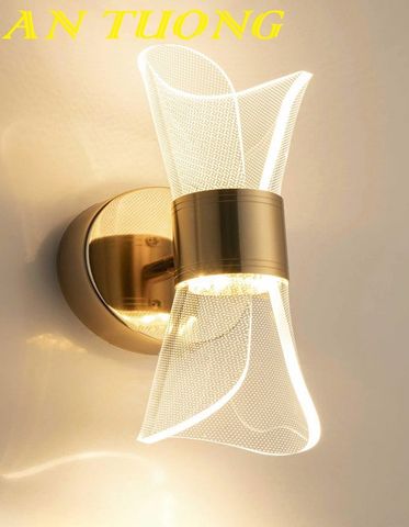 Đèn tường cầu thang đẹp gắn vách tường trang trí cầu thang hiện đại 085 
