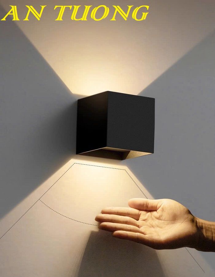 Đèn tường cầu thang đẹp gắn vách tường trang trí cầu thang hiện đại 016