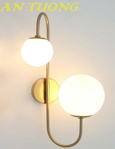 Đèn tường cầu thang đẹp gắn vách tường trang trí cầu thang hiện đại