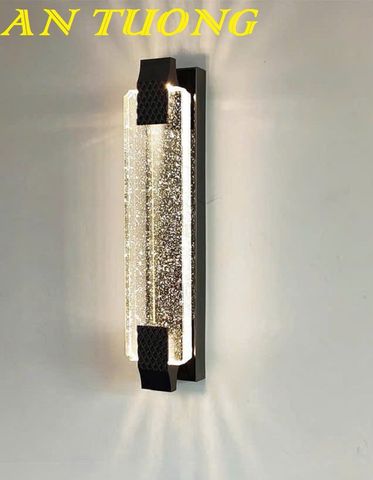 Đèn tường pha lê đẹp gắn vách tường trang trí nội thất hiện đại