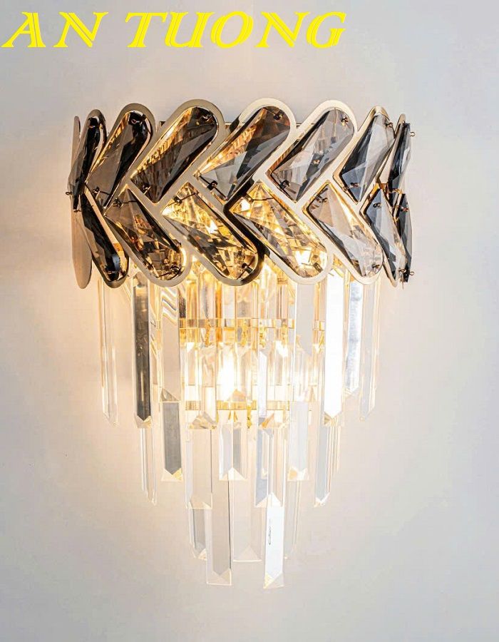 Đèn tường pha lê đẹp gắn vách tường trang trí nội thất hiện đại 065