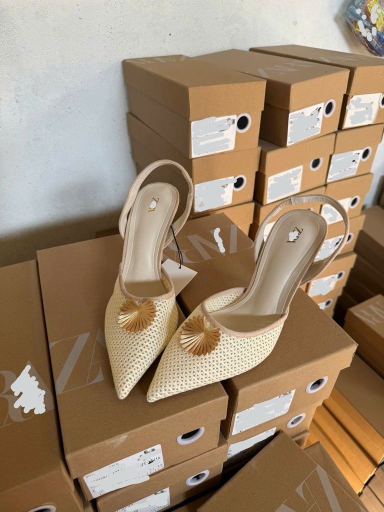 Giày mũi nhọn ZARRA có Nơ LỖ