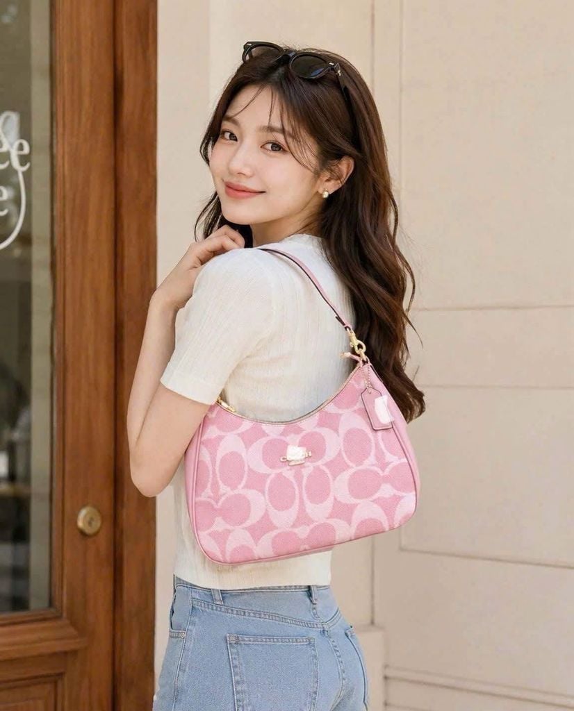 Túi VNXK Hồng mã 27086
