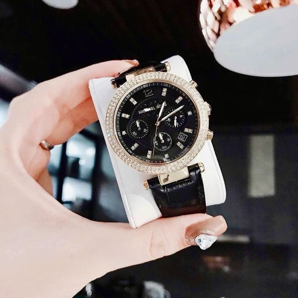 Đồng hồ nữ xách tay store M//K