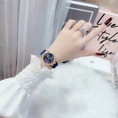 Đồng hồ xách tay Gueess