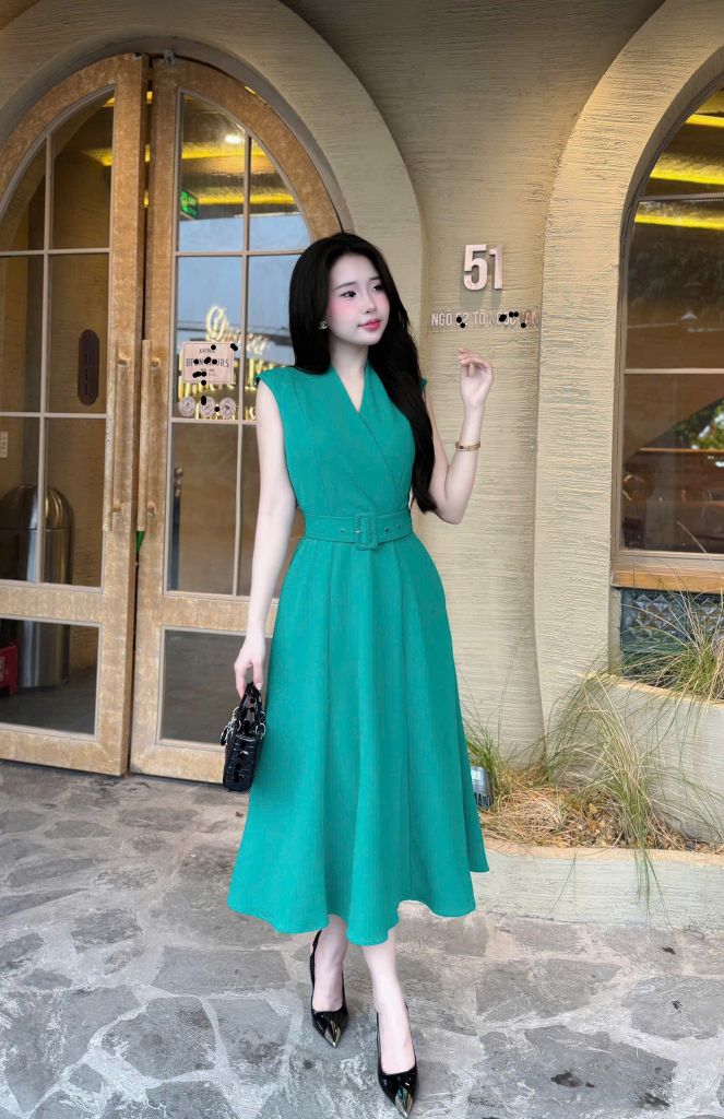Đầm CK màu xanh mã 18085