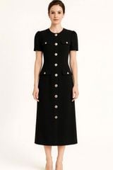 Đầm đen nút vàng Cổ tròn MÃ : K081225B