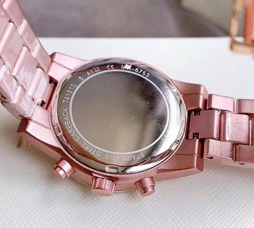Đồng hồ nữ xách tay store M/K
