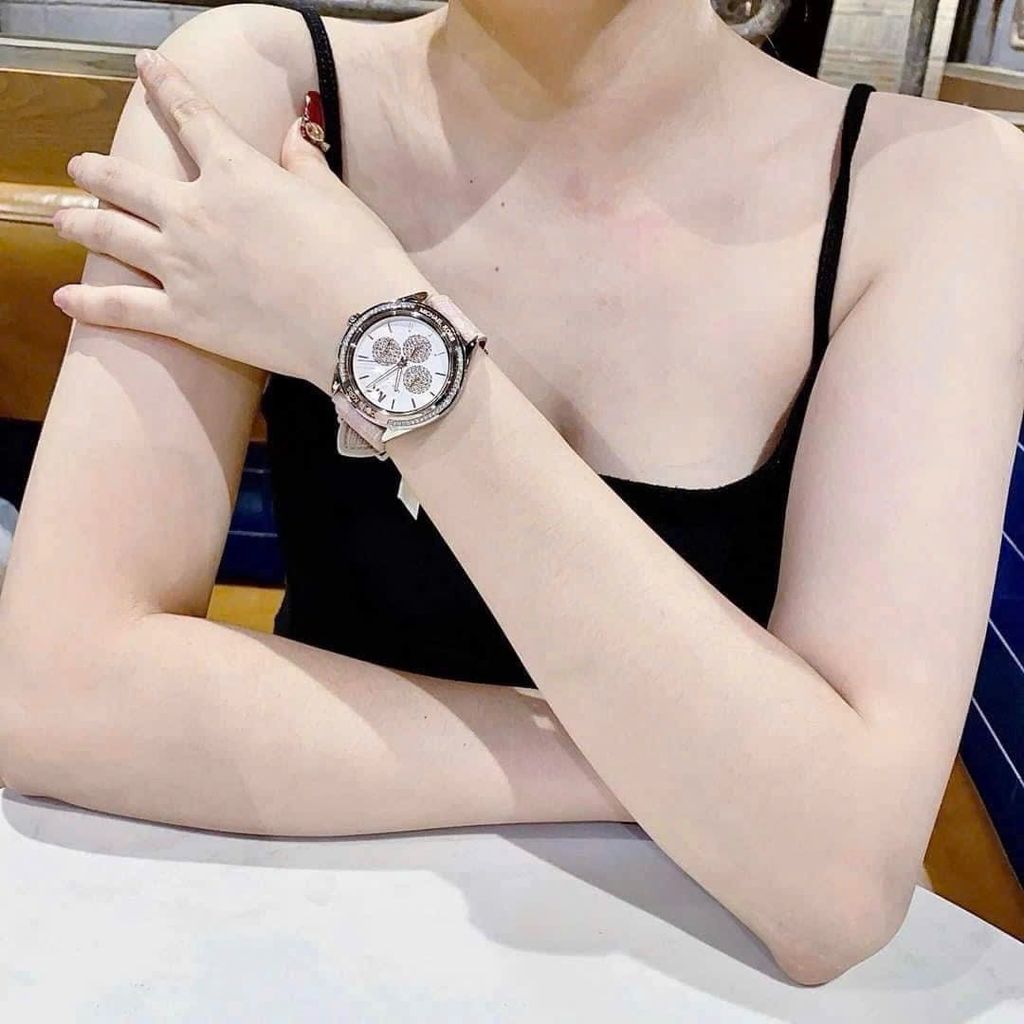 Đồng hồ nữ xách tay Store US về