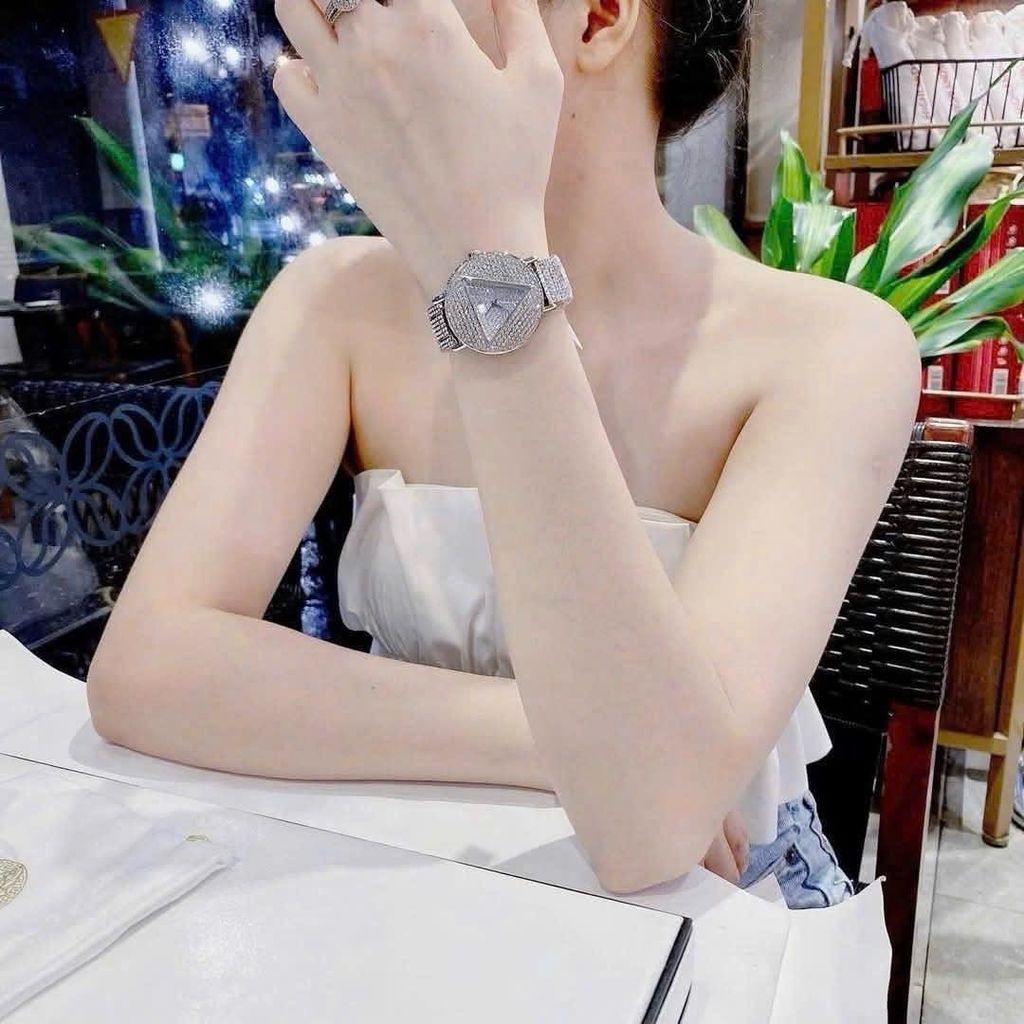 Đồng hồ xách tay nữ Guees