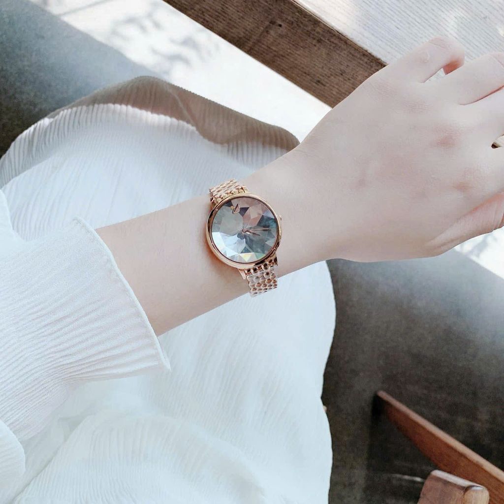 CRRYSTALL LAKEE 5416023