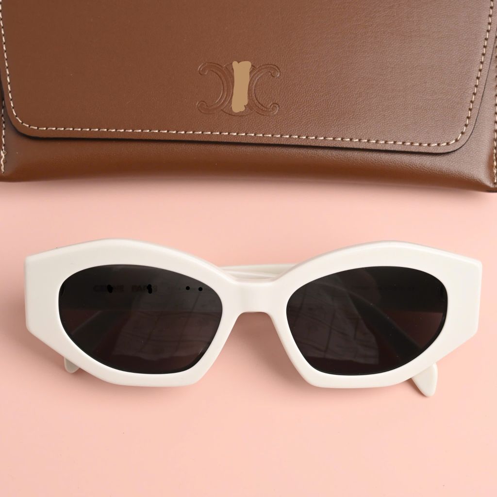 Celineee siu hot - màu mới logo silverr vừa trình làng